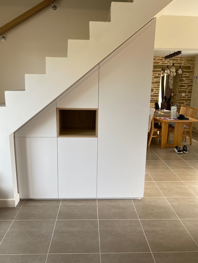 Placard sous escalier sur mesure